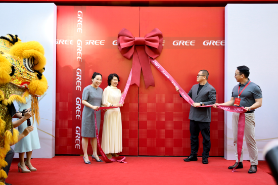 格力锅比汤重要！董明珠直播不满员工话术直接打断 回应：这不是批评(图1)