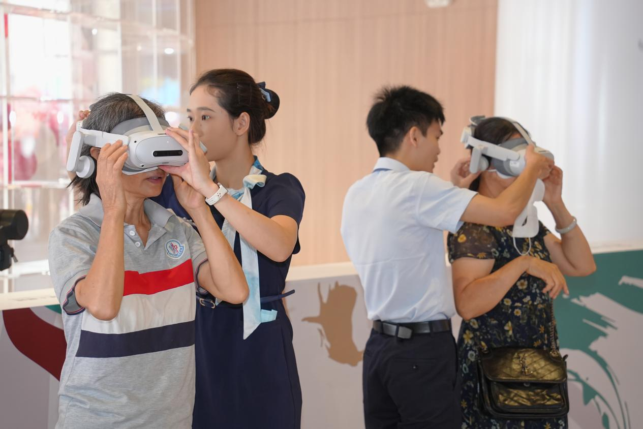 中国移动广西公司开启“数字通信狂欢节” 数字惠民点亮美好生活(图1)