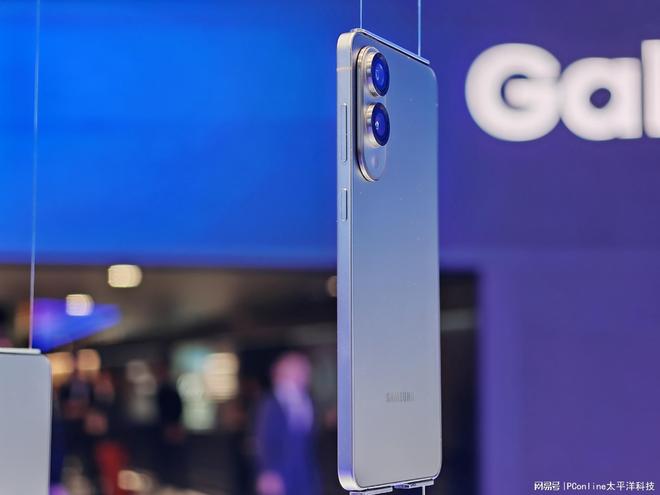 MWC 2025快报：高通跃龙荣耀新手表耳机华为AI网络解决方案(图10)