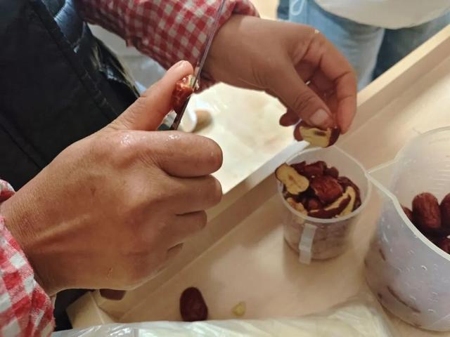 广元市特殊教育学校【五育并举㉛】品小寒甜汤传传统温情(图2)