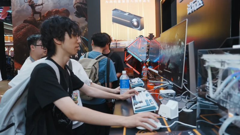 GPU+CPU协同范本！CJ2026现场直击：砺算×兆芯让“中国芯”走进玩家世界(图7)